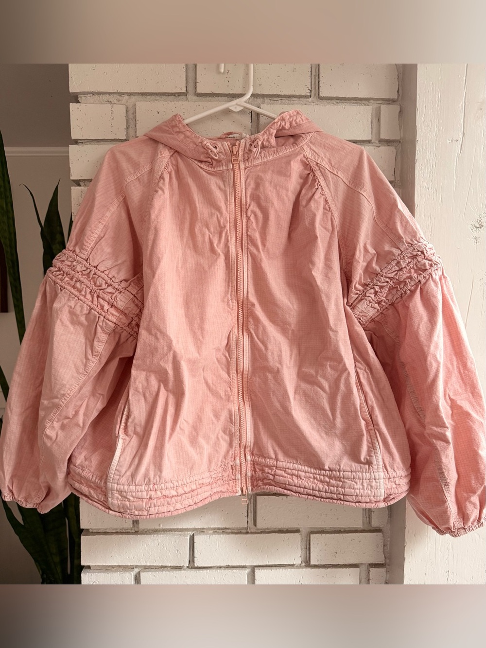 Daily Practice Anthropologie Blush Pink Hooded Bomber Jacket Ruched XL Sporty